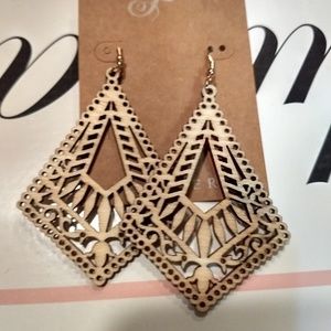 Plunder Design earrings Dylan